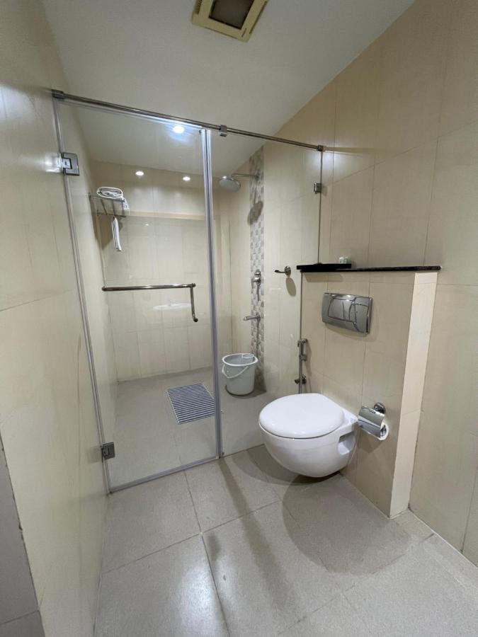 Anukulas Residency - Vellore Ngoại thất bức ảnh
