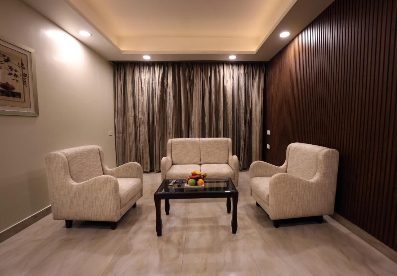 Anukulas Residency - Vellore Ngoại thất bức ảnh
